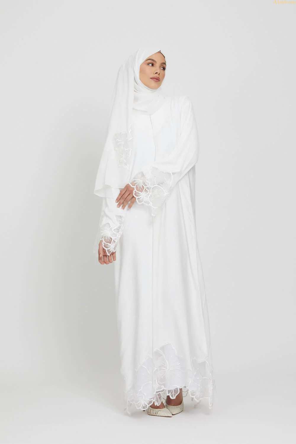  Pruistine White Abaya