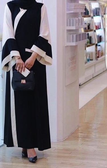 Emirate Abaya Sultana Alma