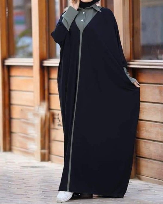 Abaya Santy Abstrak